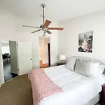 Modern Rocket City Condo -- 3 Min To Mid-City