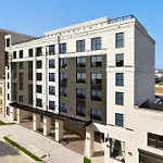 106 Jefferson Huntsville, Curio Collection By Hilton