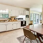 Family-Friendly Huntsville Home With Spacious Yard