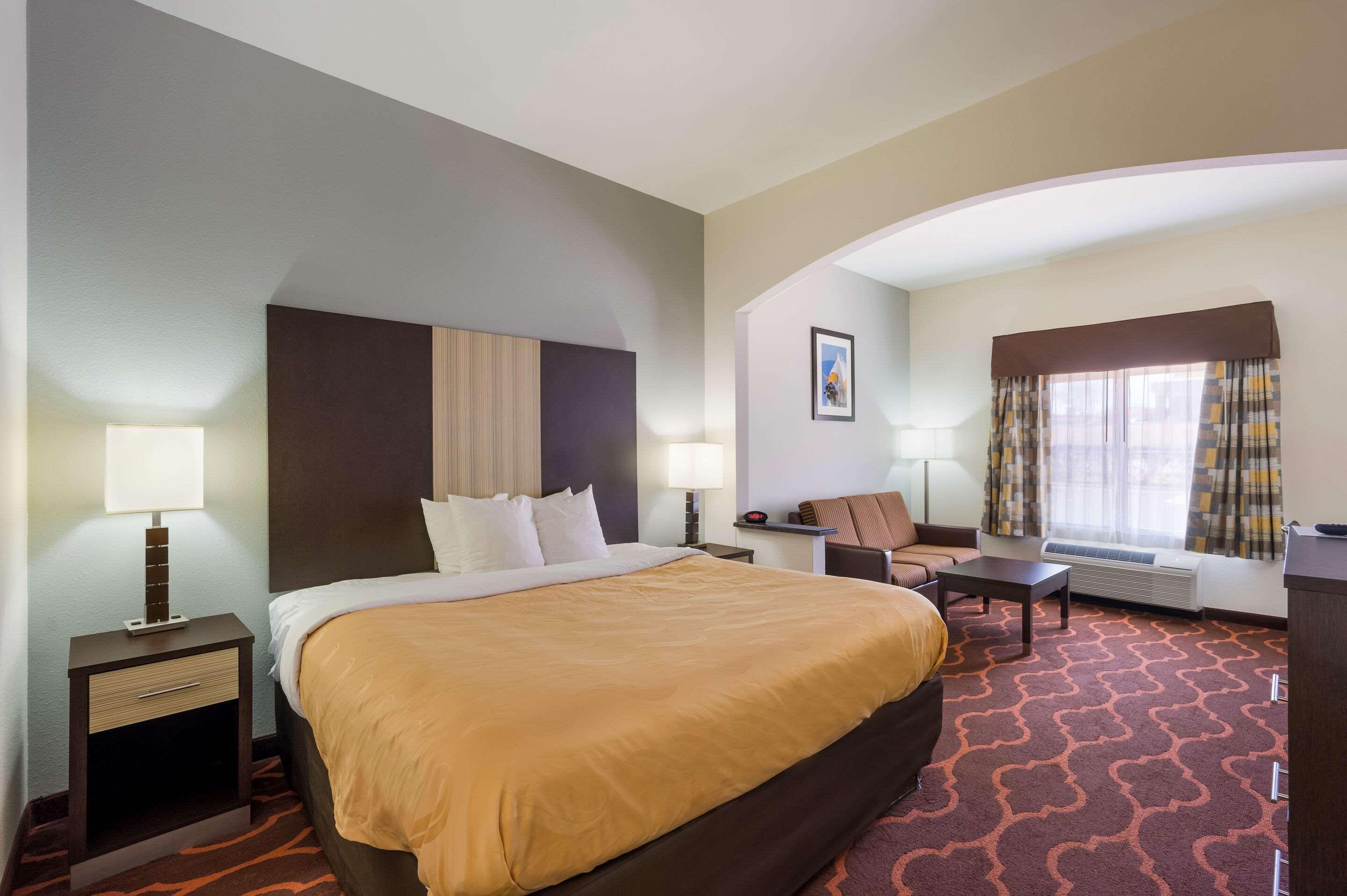 Quality & Research Park Area Hotel Huntsville
