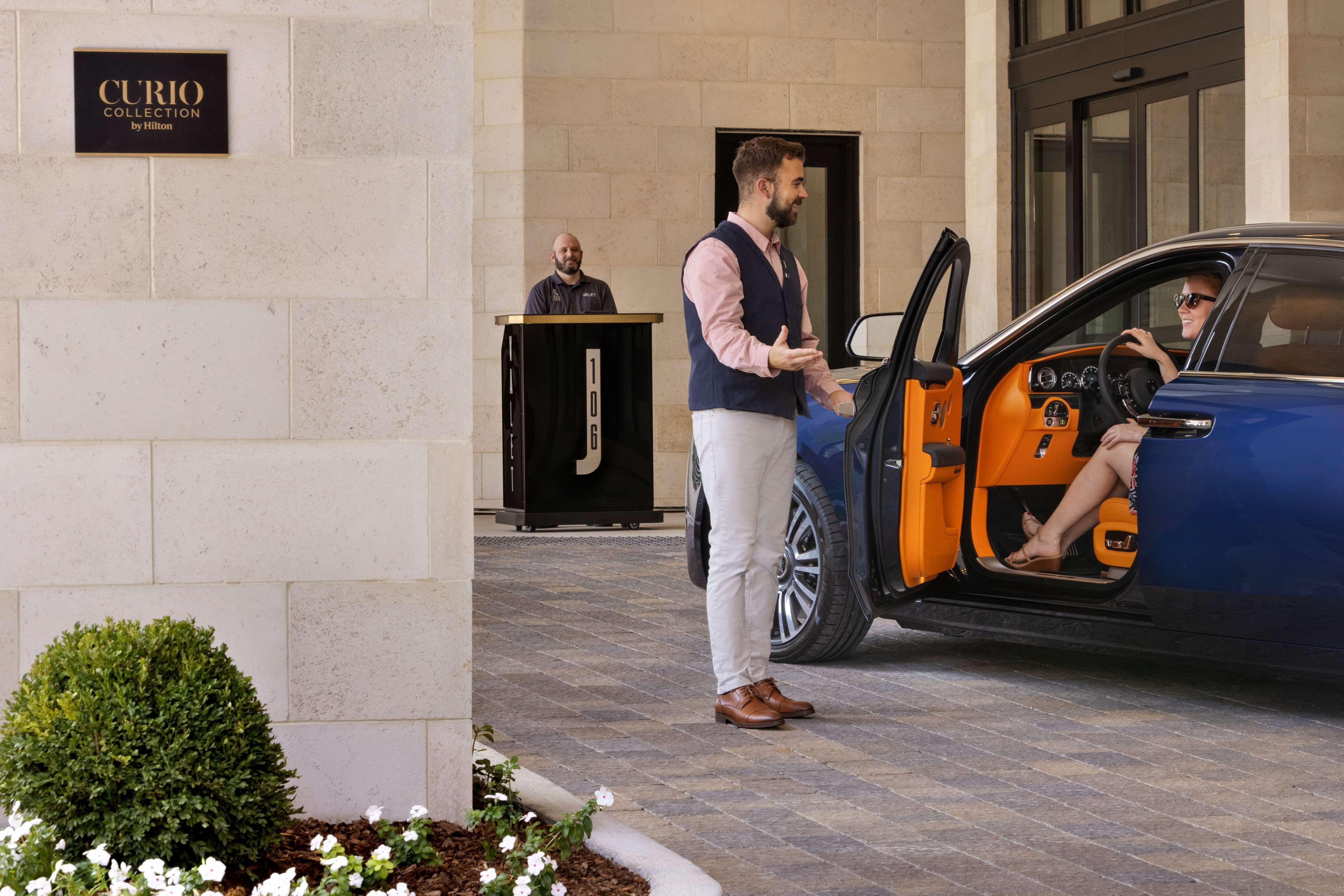 106 Jefferson Huntsville, Curio Collection By Hilton 4*