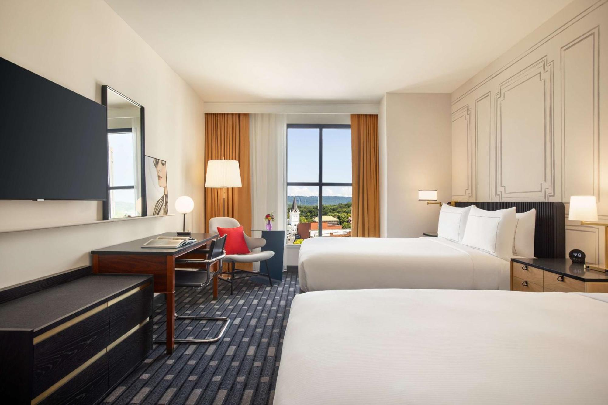 Hotel 106 Jefferson Huntsville, Curio Collection By Hilton Huntsville