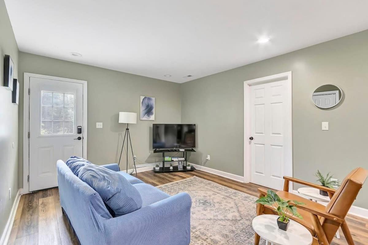 2 Units, Near Dwtn - American Oasis * Huntsville