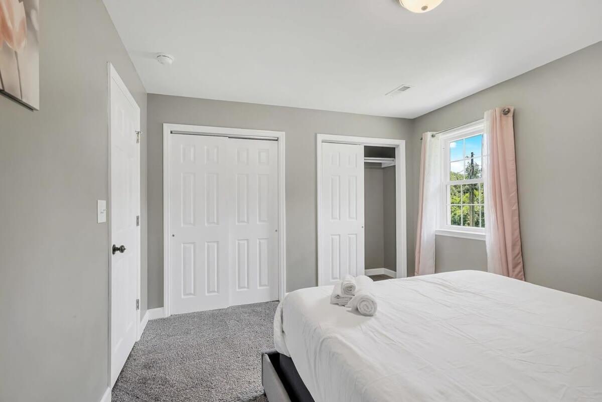 2 Units, Near Dwtn - American Oasis Holiday home Huntsville