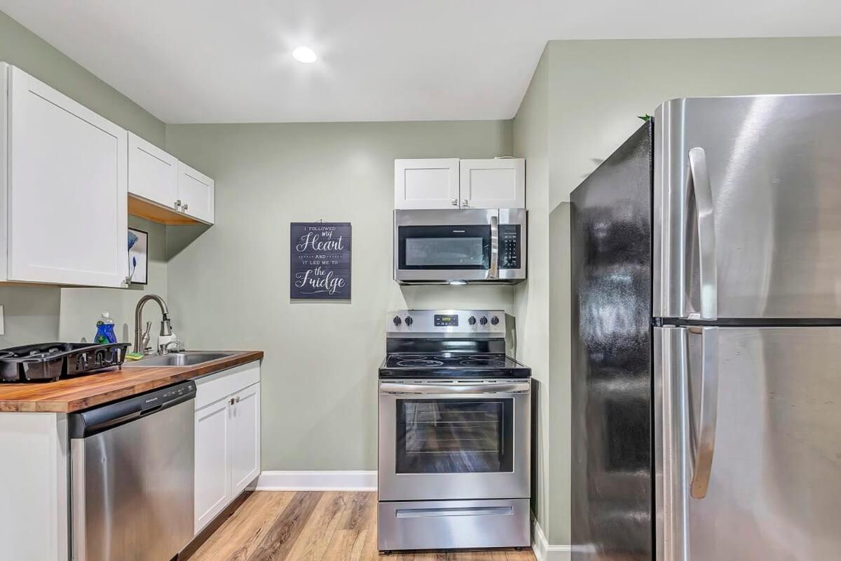 2 Units, Near Dwtn - American Oasis