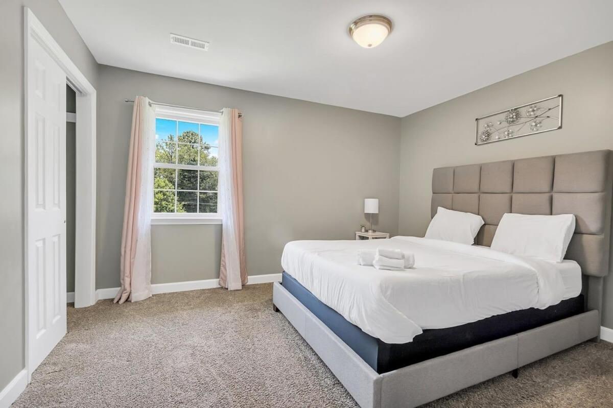 Holiday home 2 Units, Near Dwtn - American Oasis Huntsville