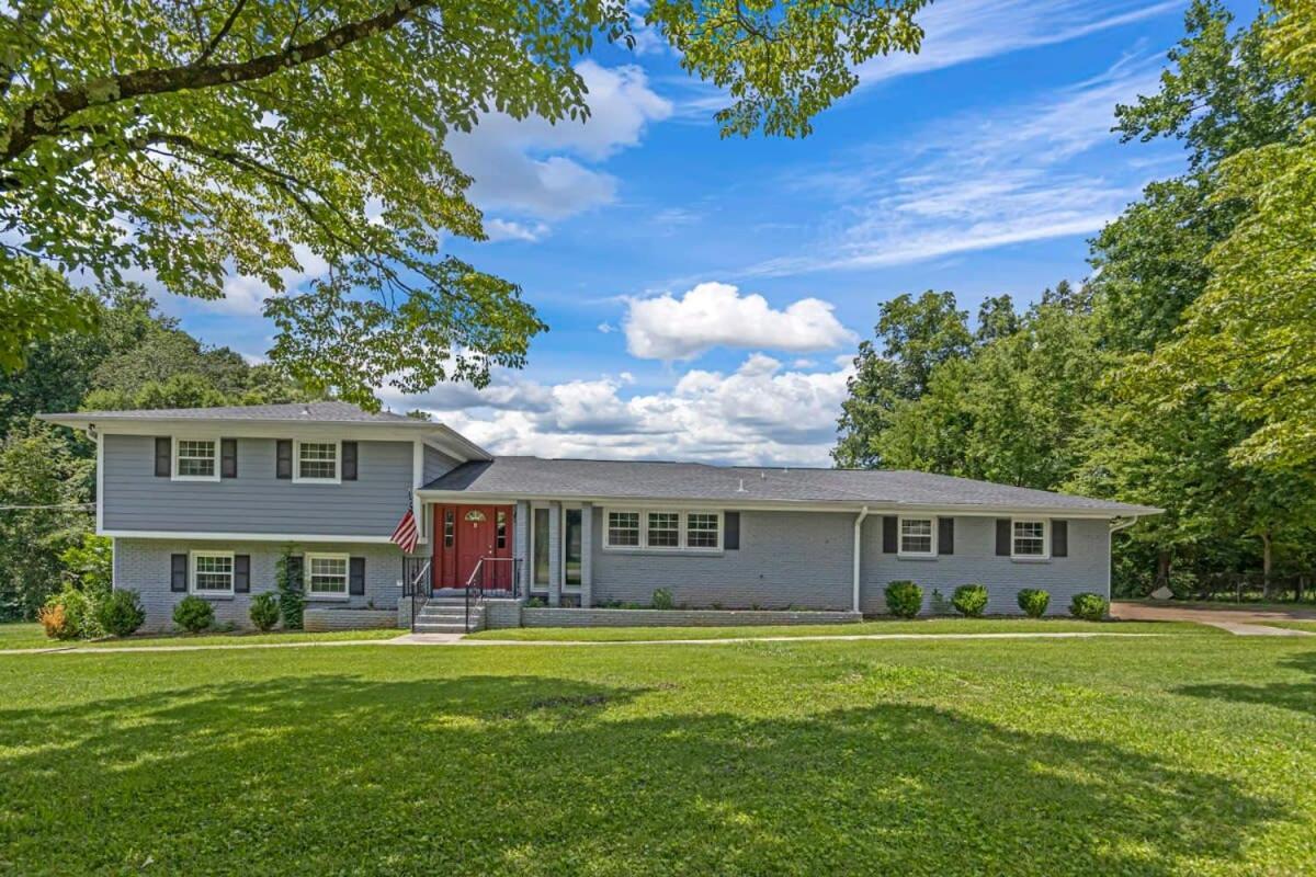 2 Units, Near Dwtn - American Oasis Huntsville