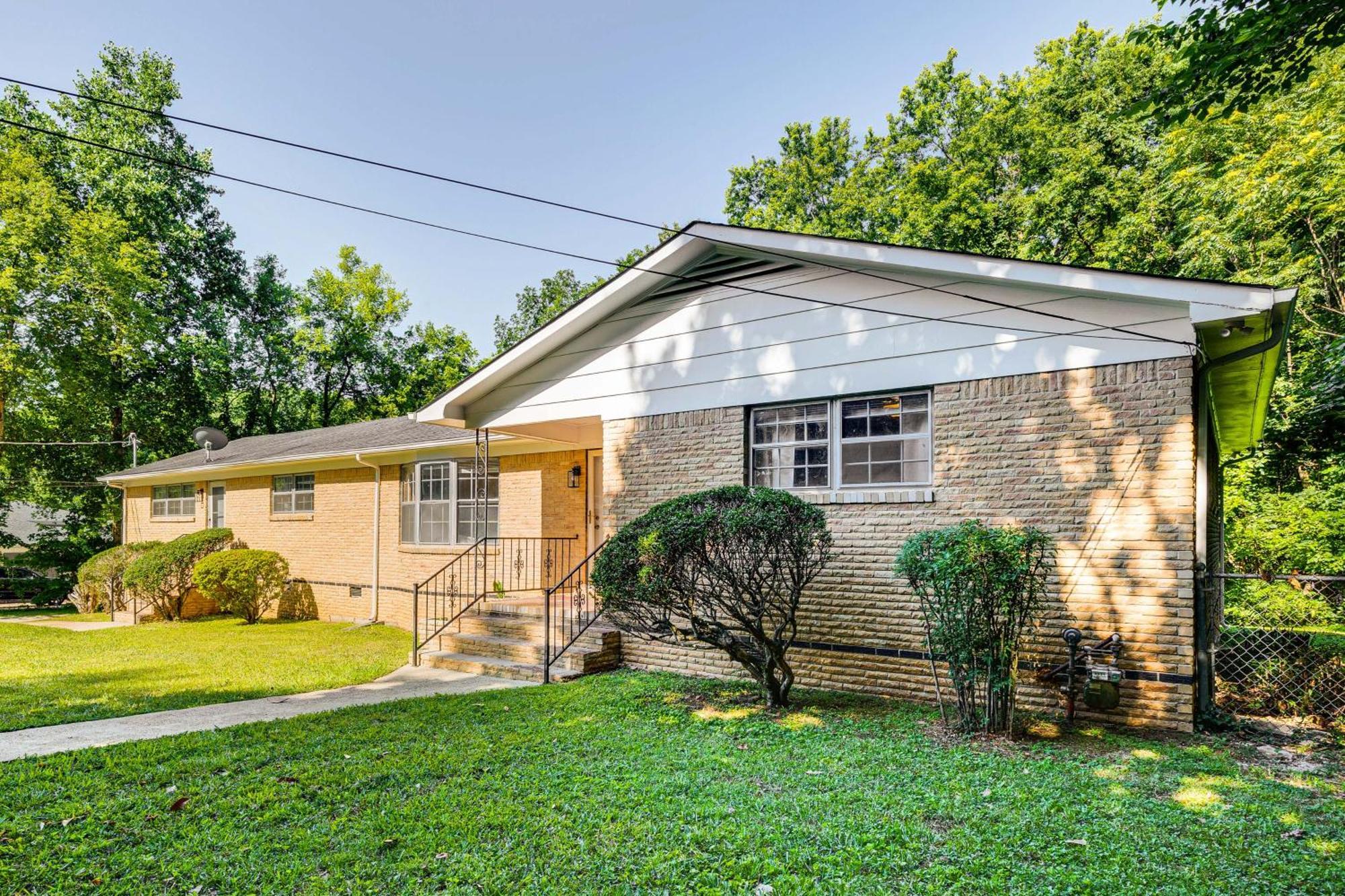 Family-friendly With Spacious Yard Holiday home