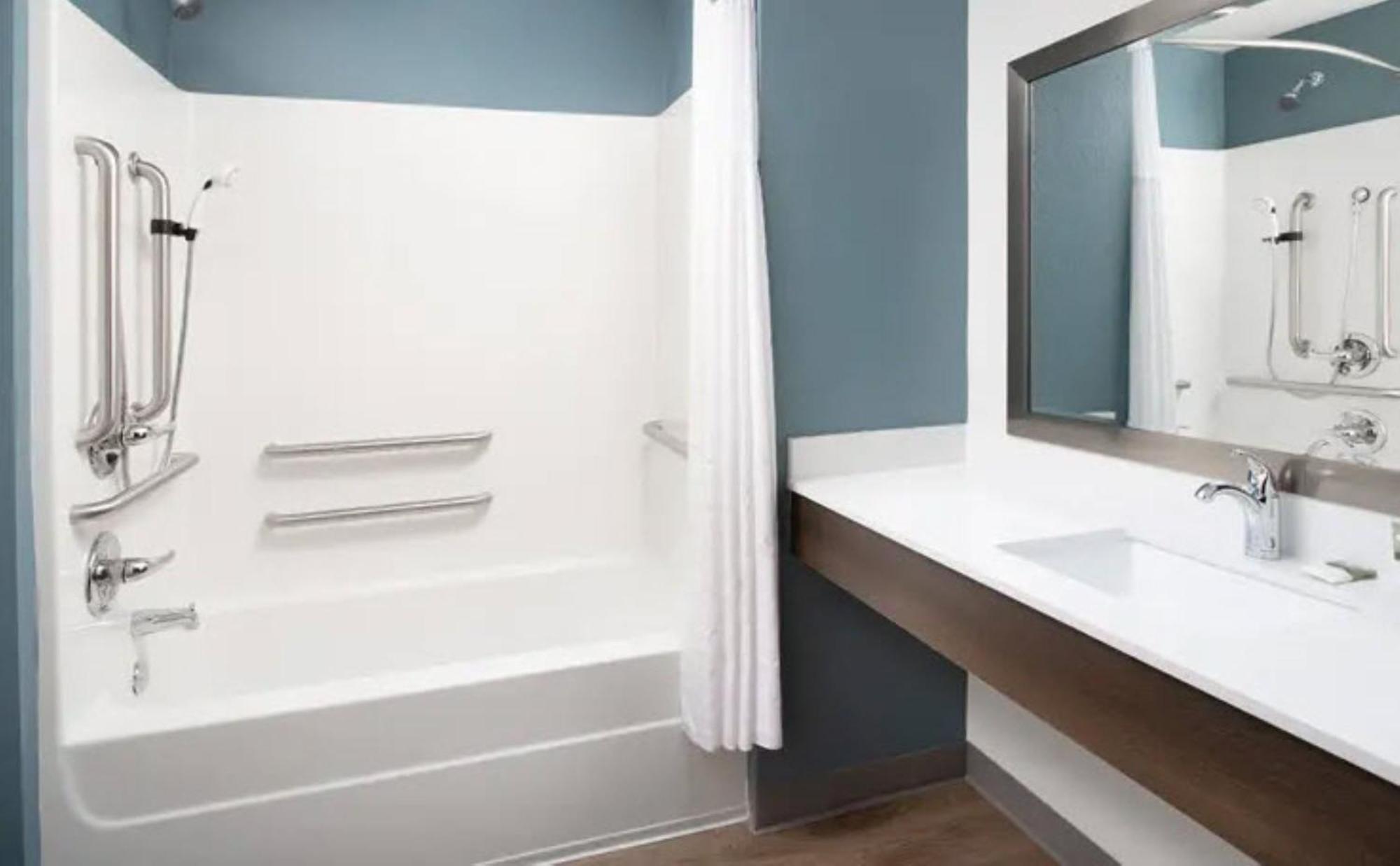 Hotel Woodspring - Research Park