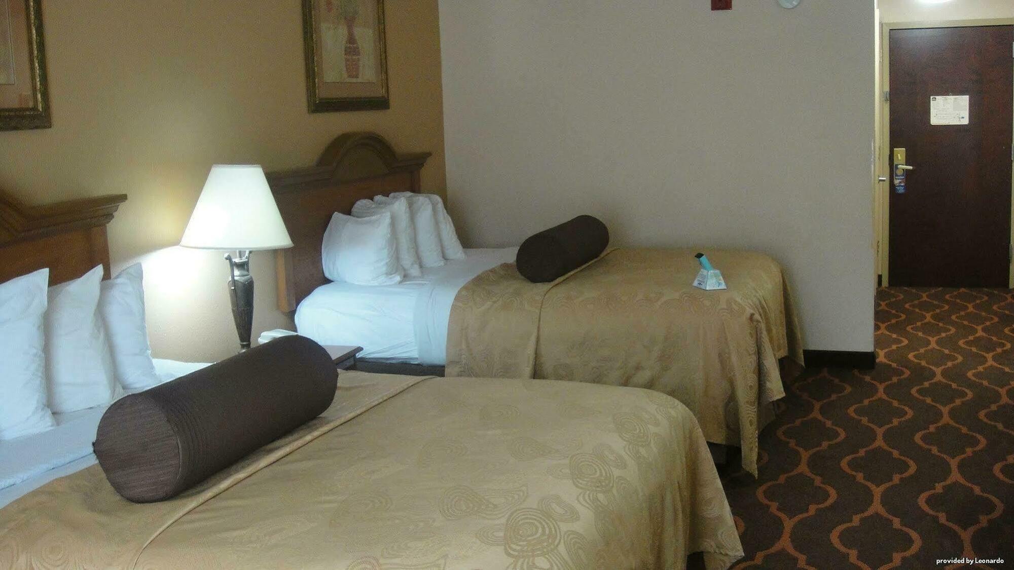 Quality & Research Park Area Hotel 3*