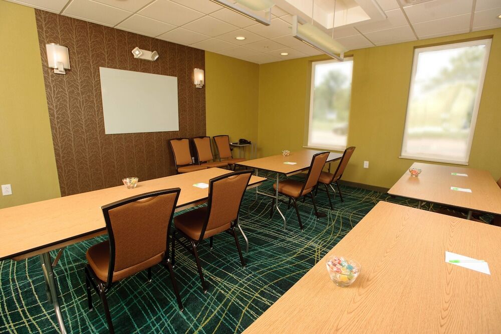 Hotel Springhill By Marriott West/research Park Huntsville