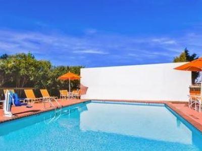 Hampton Huntsville-arsenal/south Parkway Hotel 3*