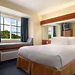 Microtel Inn & Suites By Wyndham Huntsville