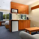 Microtel Inn & Suites By Wyndham Huntsville