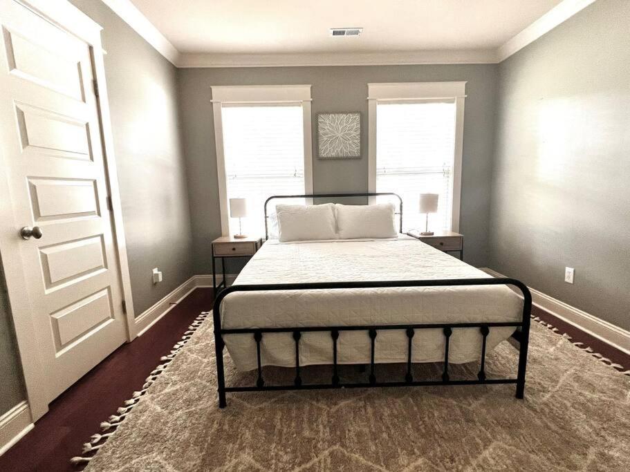 Holiday home Luxury 4br Close To Everything - 5 Min To Downtown