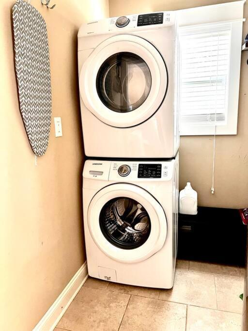 Luxury 4br Close To Everything - 5 Min To Downtown
