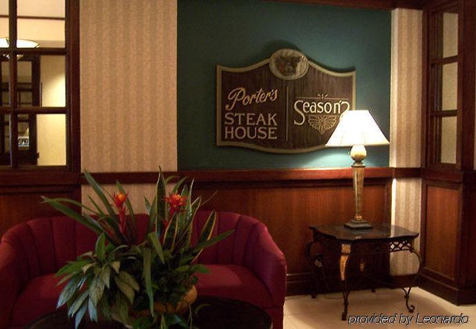 Hotel Marriott At The Space & Rocket Center