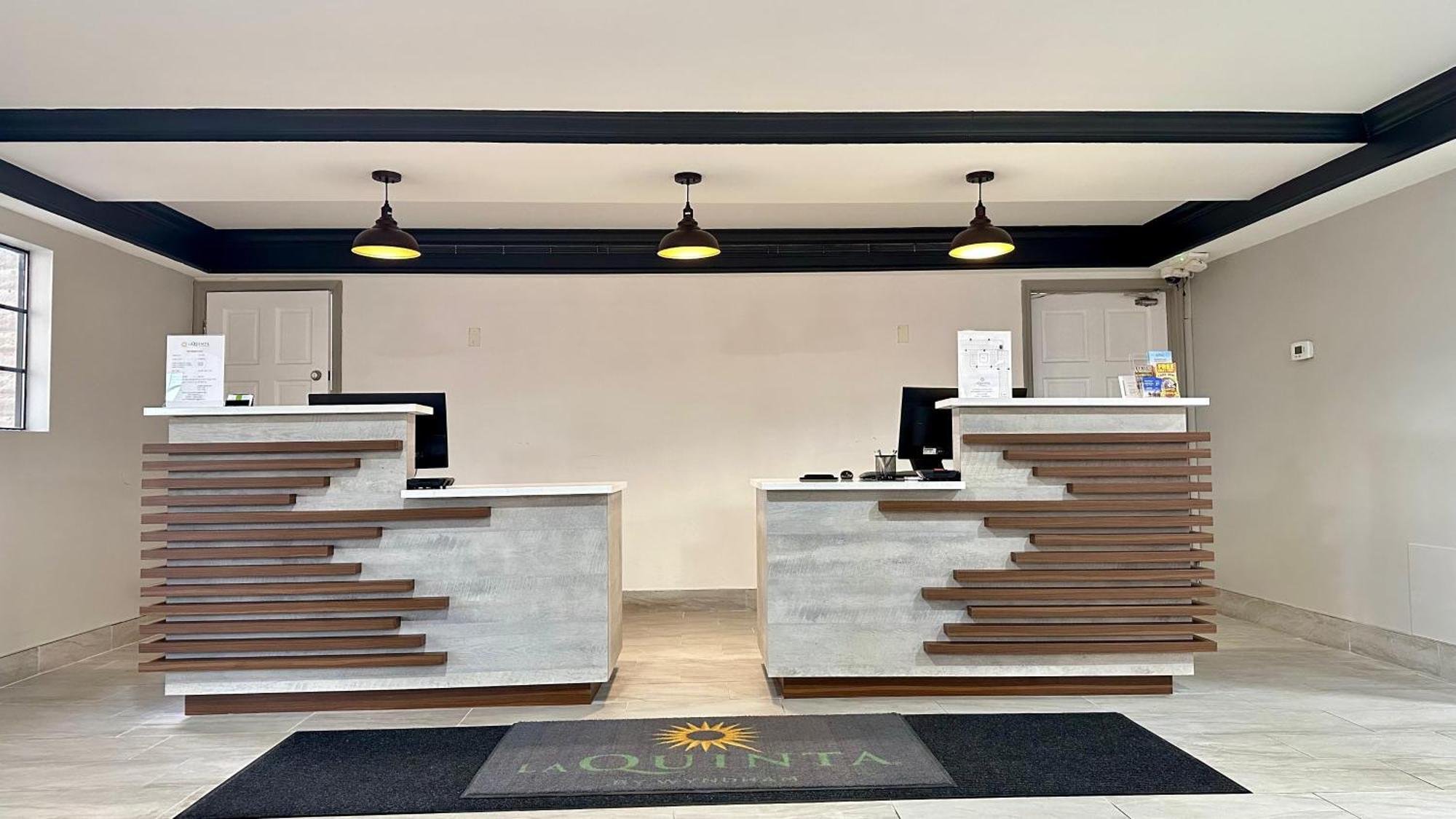 Hotel La Quinta By Wyndham Research Park