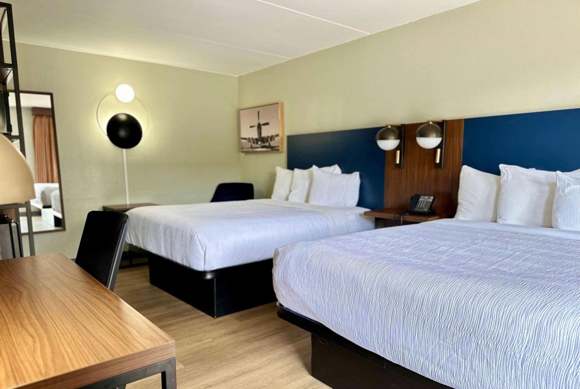 Hotel La Quinta By Wyndham Research Park