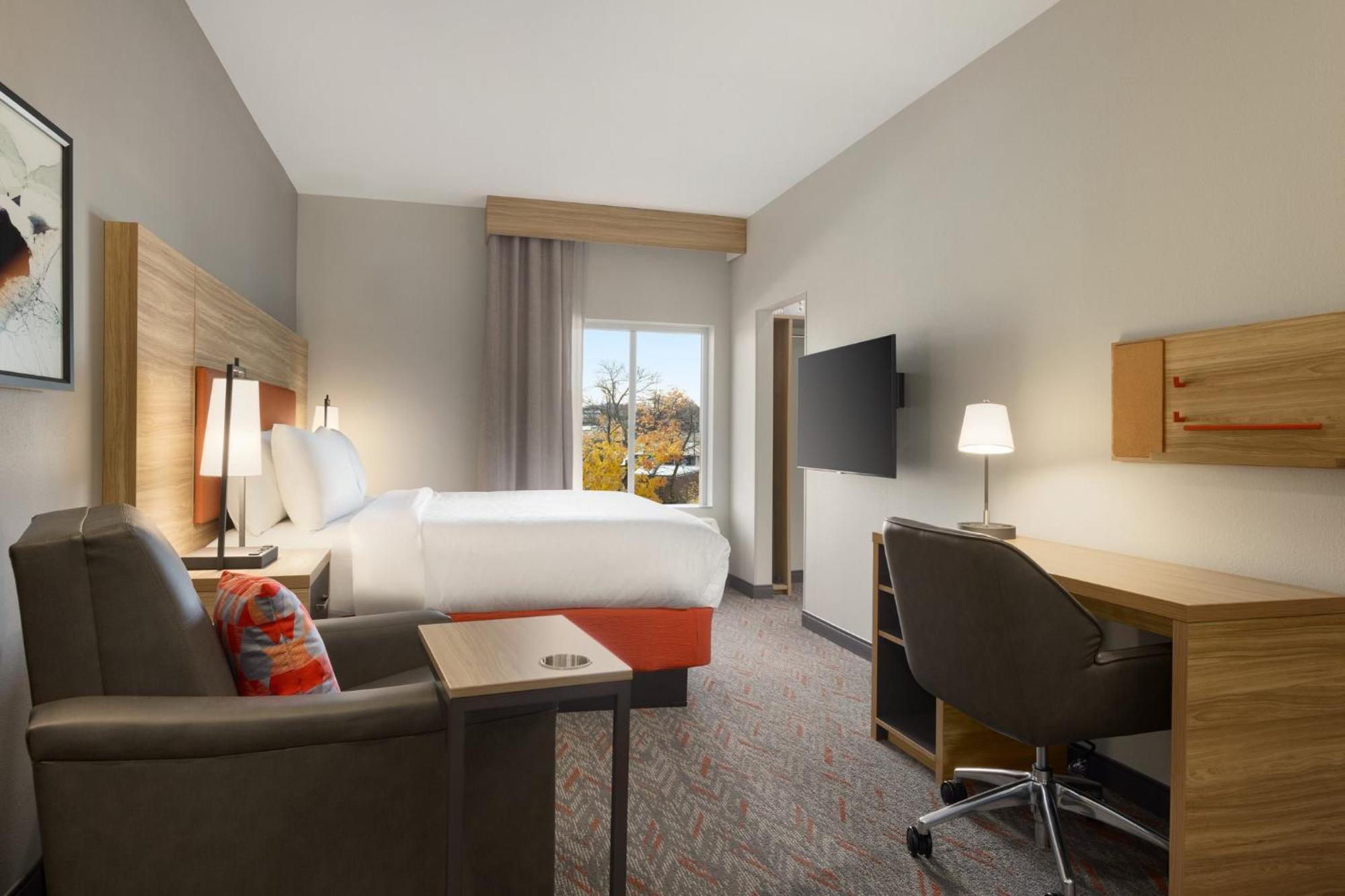 Hotel Candlewood - Research Park By Ihg 3*