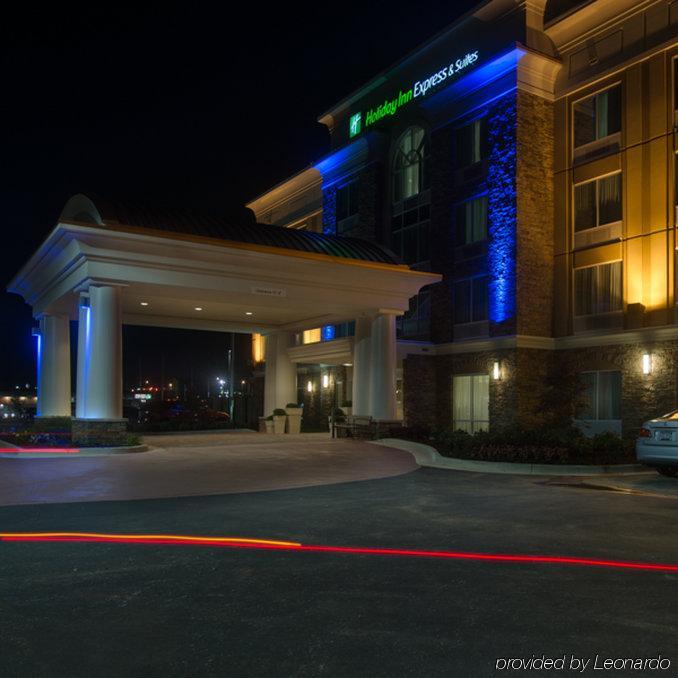 Express & West - Research Park By Ihg 3*